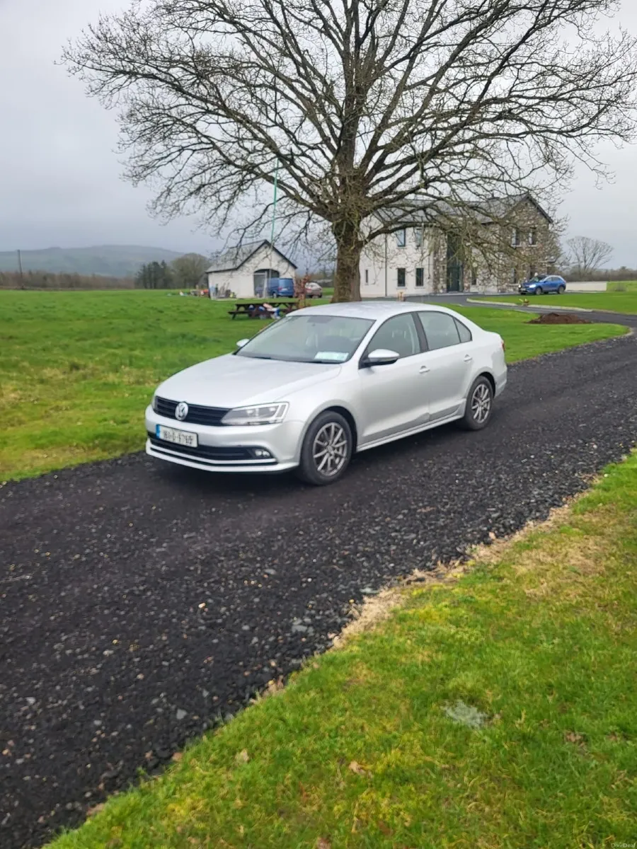 Volkswagen Jetta 2016 - Image 5