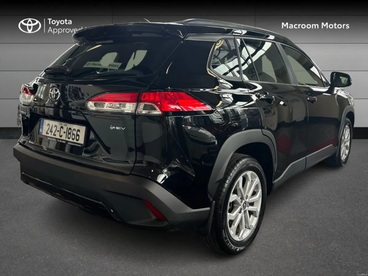 Toyota Corolla Cross CROSS 1.8 LUNA - Image 2