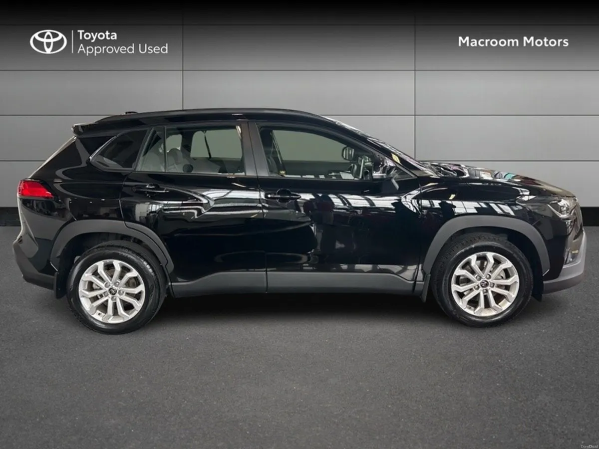 Toyota Corolla Cross CROSS 1.8 LUNA - Image 3