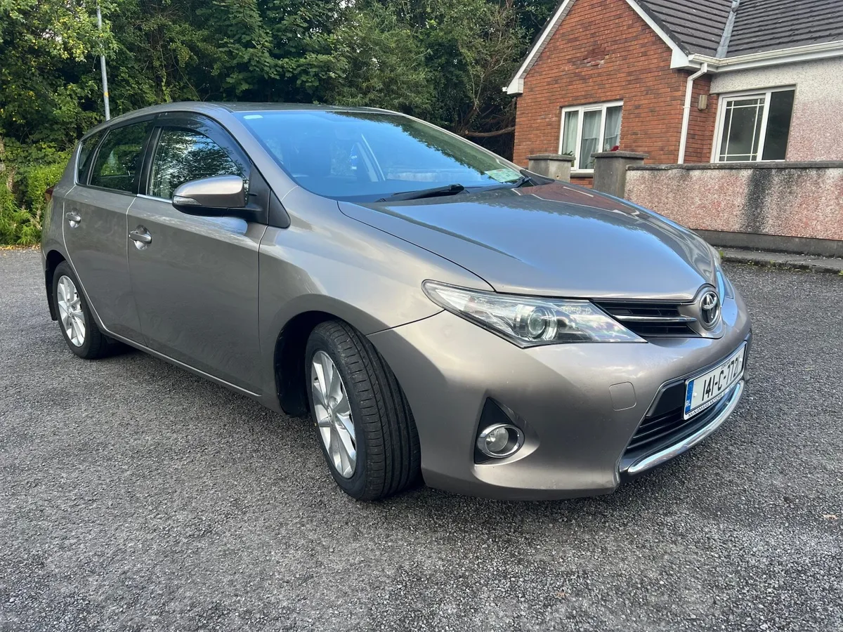 Toyota Auris 2014 - Image 6