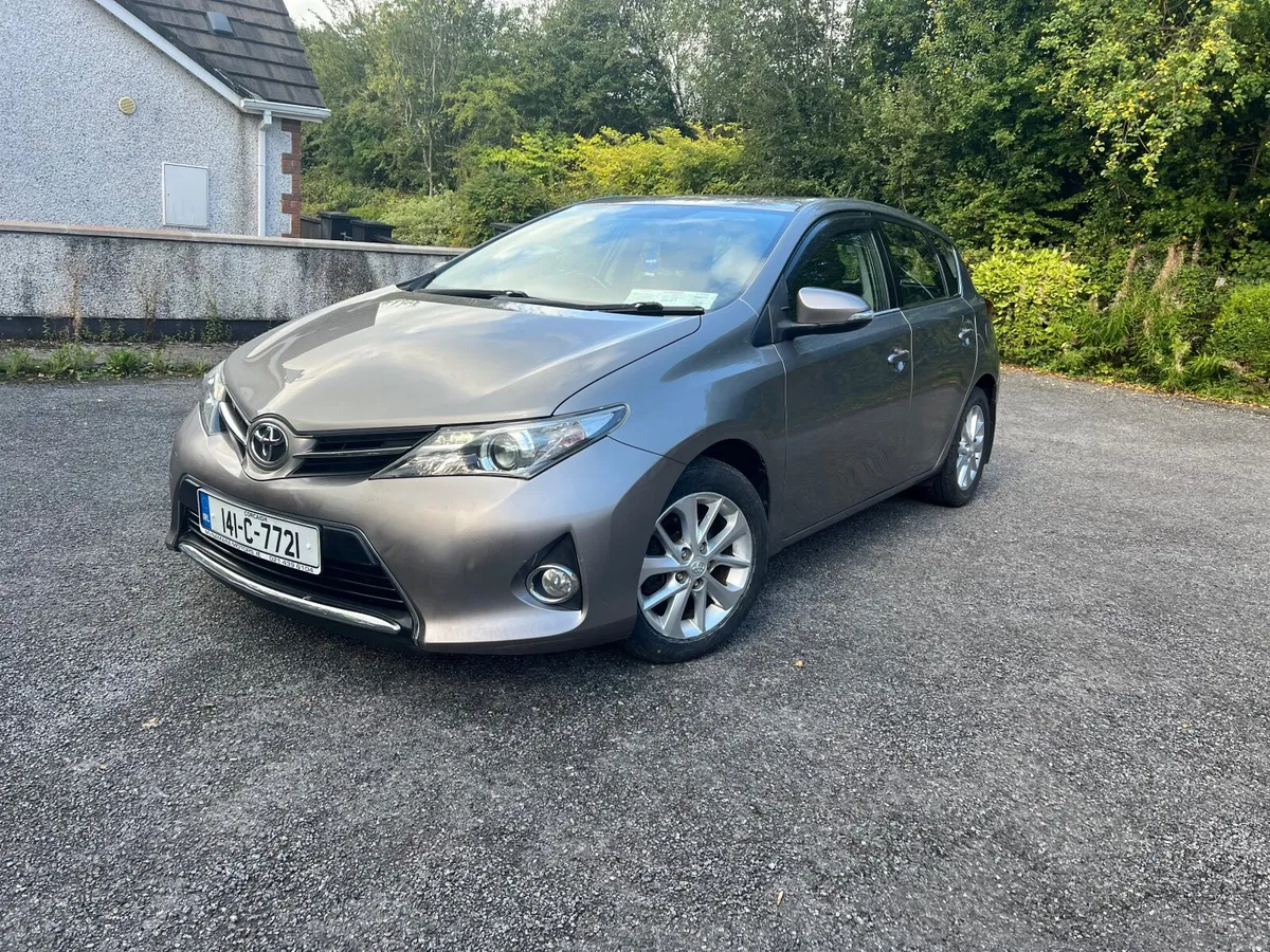 Toyota Auris 2014 - Image 3