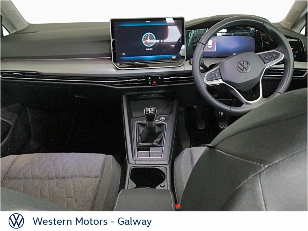 Volkswagen Golf GOLF LAUNCH EDITION 2.0 TDI 115HP - Image 2