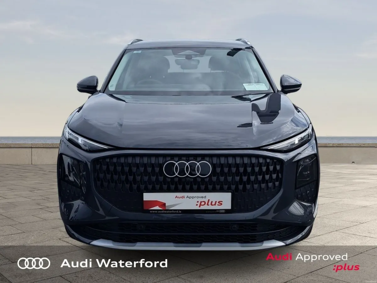 Audi Q3 Q3 E-Hybrid S-T SE from €570 per month - Image 2
