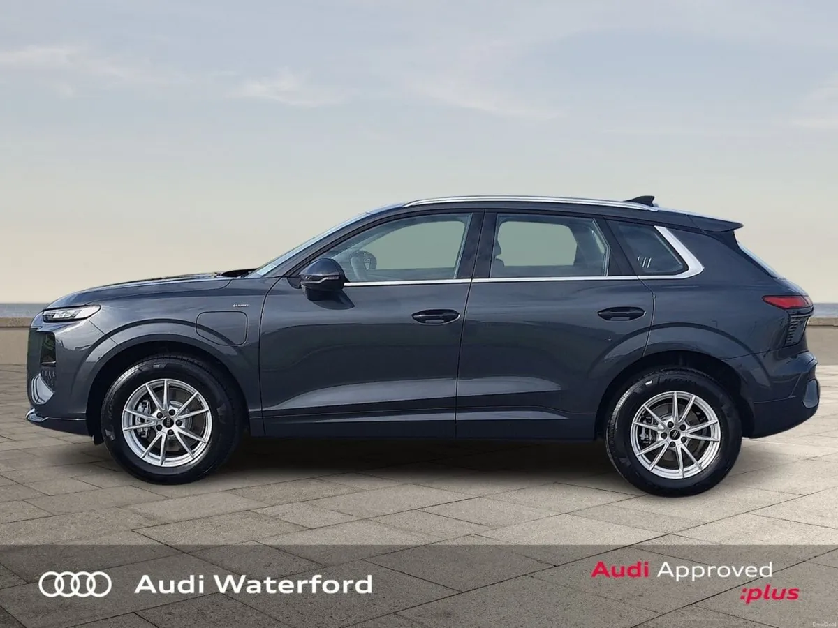 Audi Q3 Q3 E-Hybrid S-T SE from €570 per month - Image 4