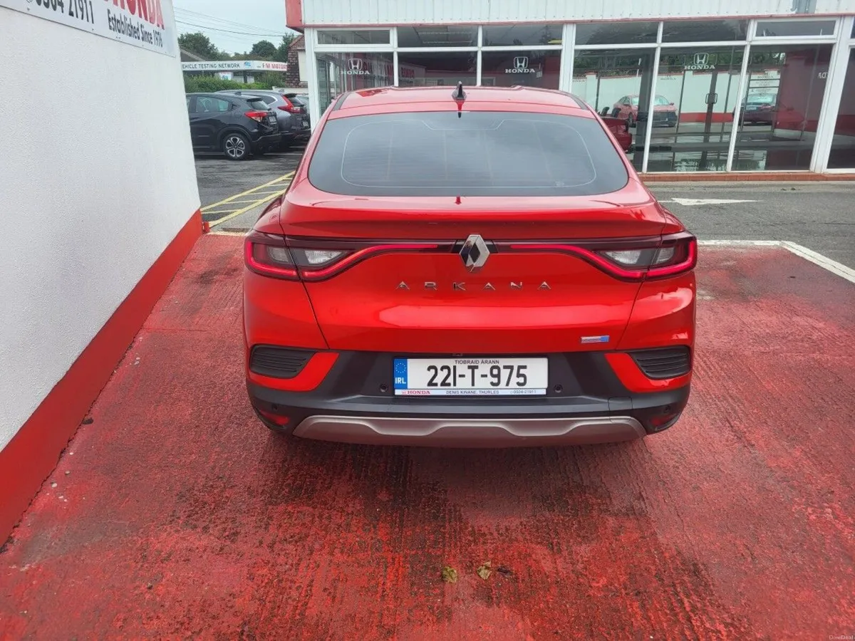 Renault Arkana ICONIC E-TECH HYBRID 145 AUTO - Image 5