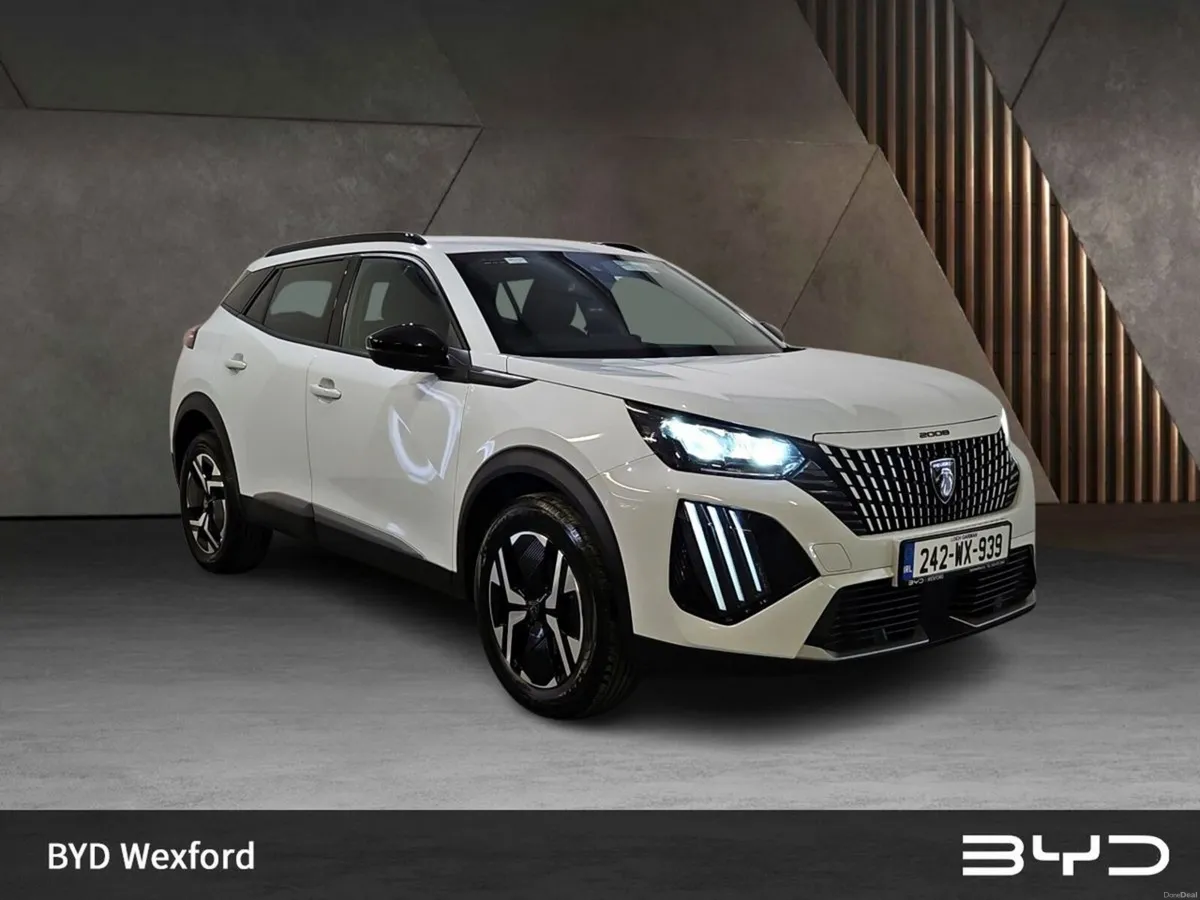 Peugeot 2008 1.2 MHEV Puretech 136bhp Allure - Image 1