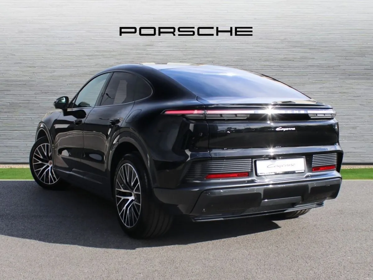 Porsche Cayenne Coupe Electric - Image 2
