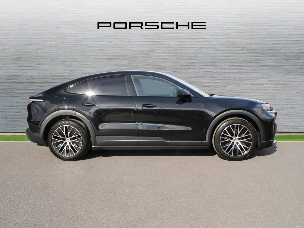 Porsche Cayenne Coupe Electric - Image 4