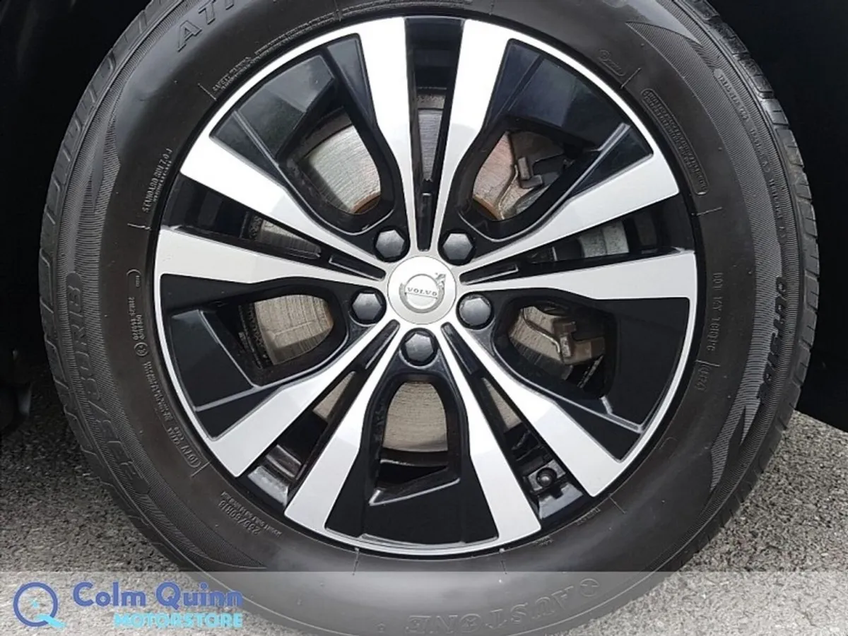 Volvo XC60 Momentum AWD B4 (197hp) 2.0 Diesel - 1 - Image 5