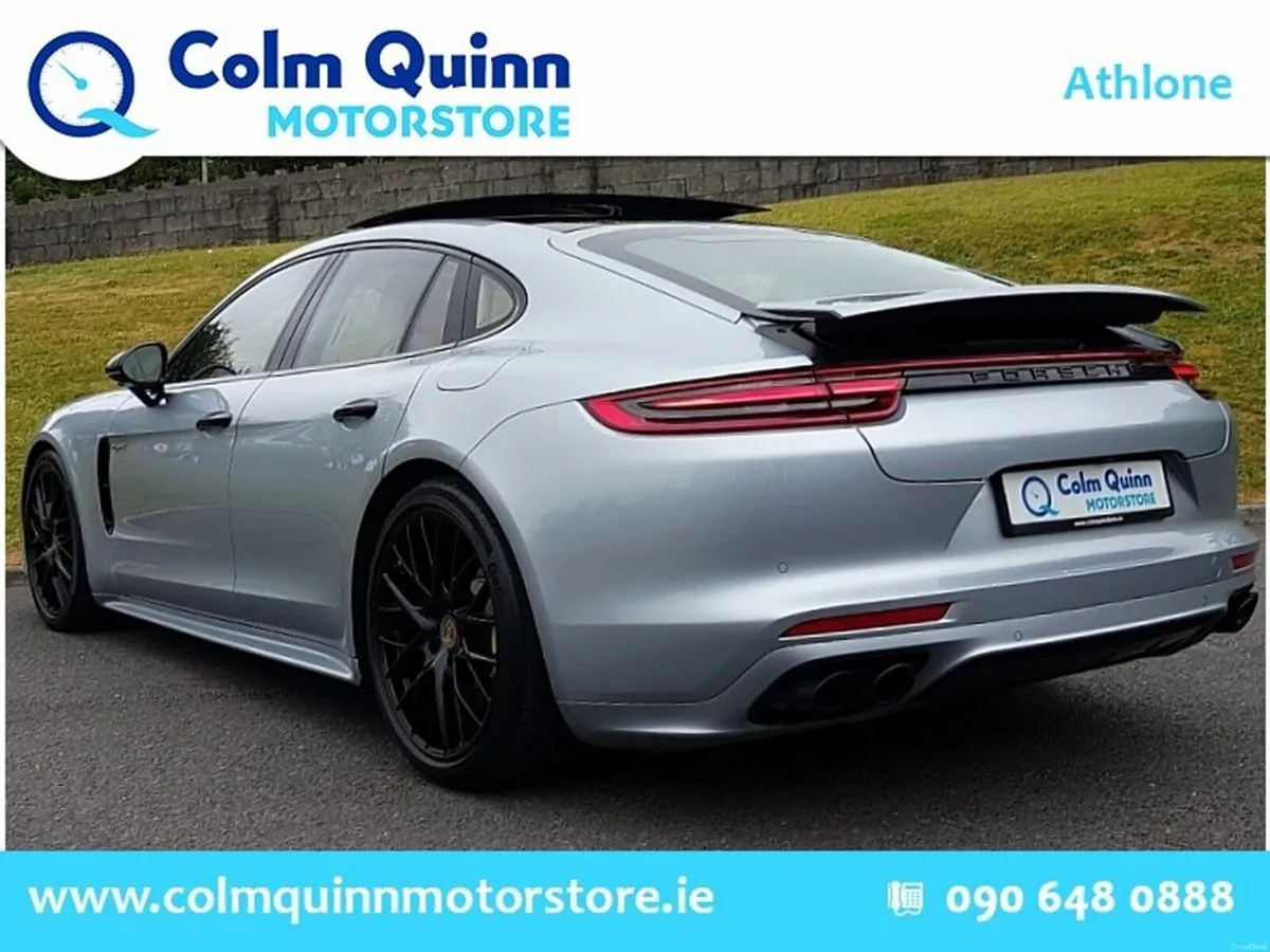 Porsche Panamera 4 E-Hybrid - Sports Chrono Packag - Image 3