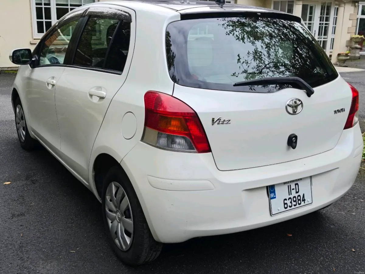 Toyota Yaris vitz automatic nct 08/27 - Image 4