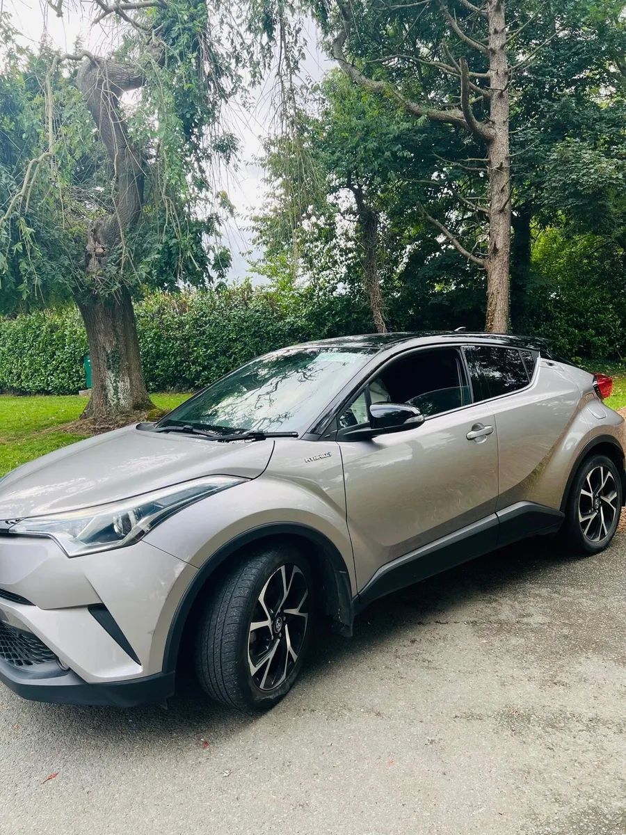 Toyota C-HR 1.8 Luna Sport - Image 1