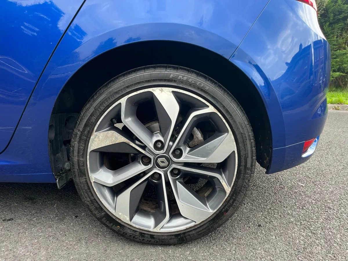 Renault Megane 2019 - Image 6