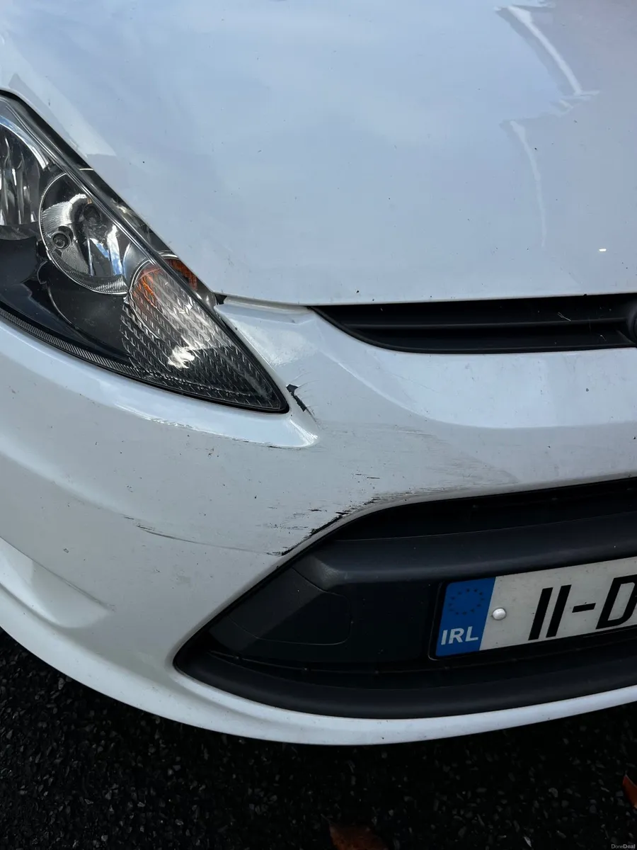 Ford Fiesta 2011 - Image 6