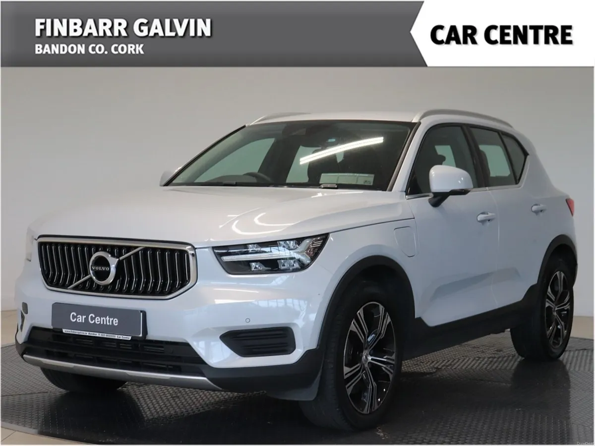 Volvo XC40 INSCRIPTION PHEV - Image 6