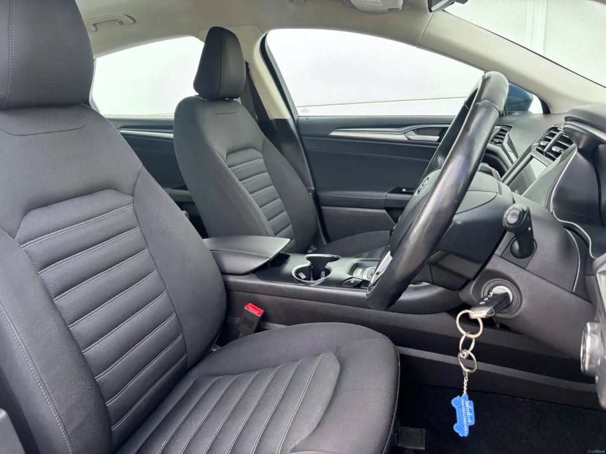 2019 FORD MONDEO 2.0D 150 ZETEC LOW KMS - Image 4