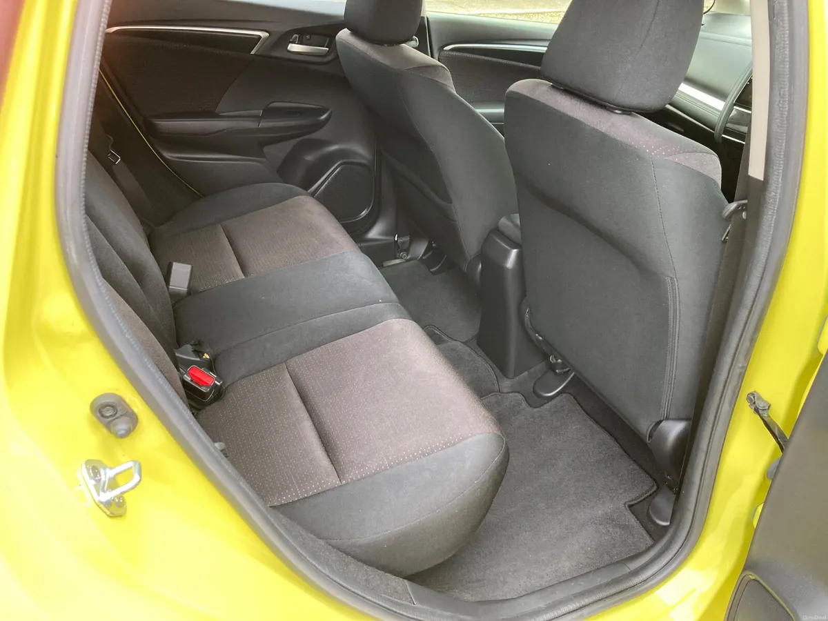 Honda Fit 2016 Automatic - Image 6