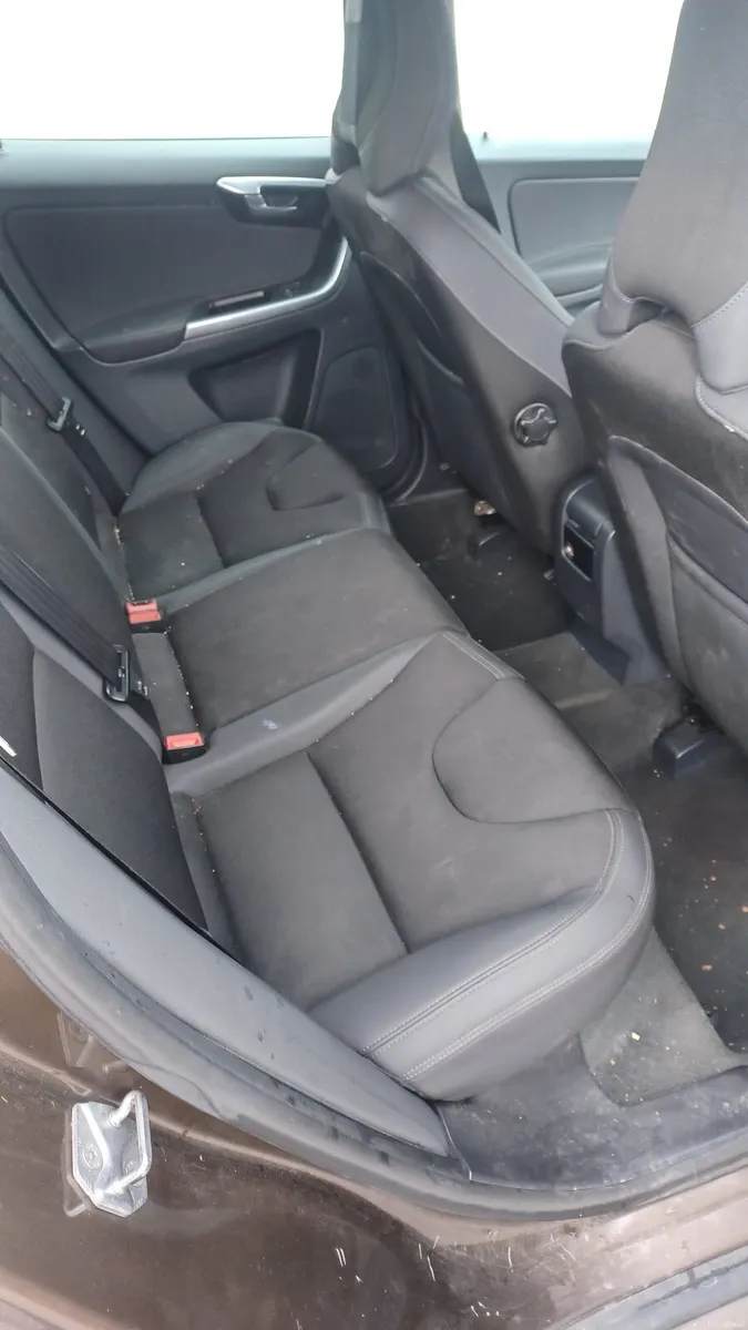 2014 Volvo XC60.. NCT 11/26 ..TAX 3/27 - Image 5
