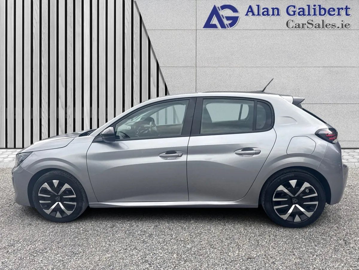 Peugeot 208 ACTIVE 1.2 75 4DR - Image 5