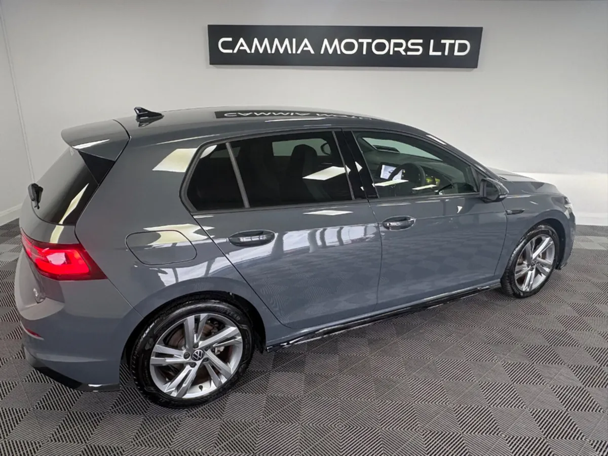 Volkswagen Golf VOLKSWAGEN GOLF 1.5 TSI DSG R-LINE - Image 2