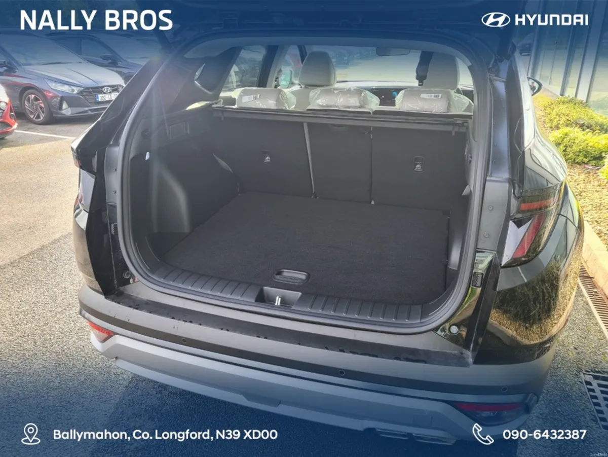 Hyundai Tucson EXECUTIVE PLUS 5DR - Image 6