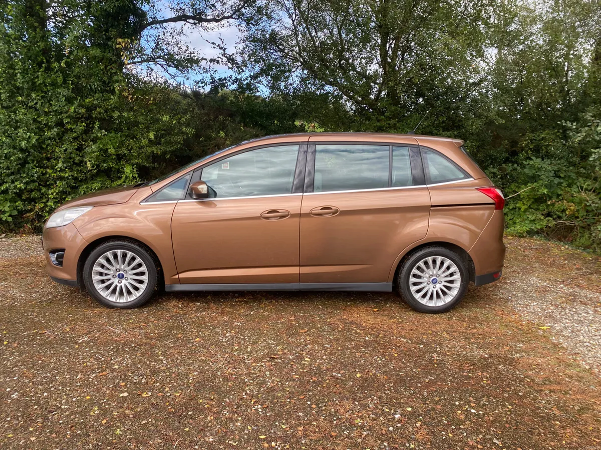 141 Ford Grand C-Max 7 Seater 1.6TDCI,Low KM,MPV - Image 5