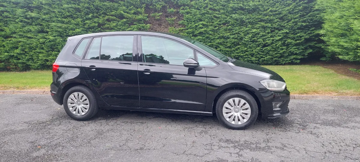 Volkswagen Golf 2015 - Image 2