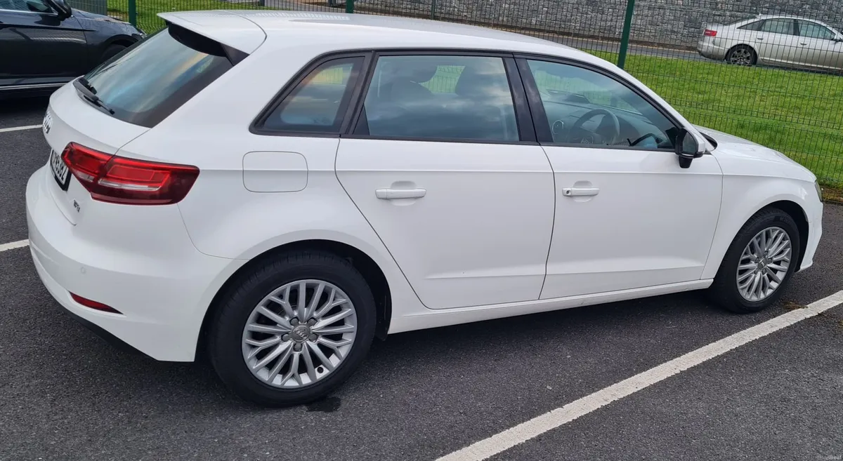 Audi A3 2017 - Image 4