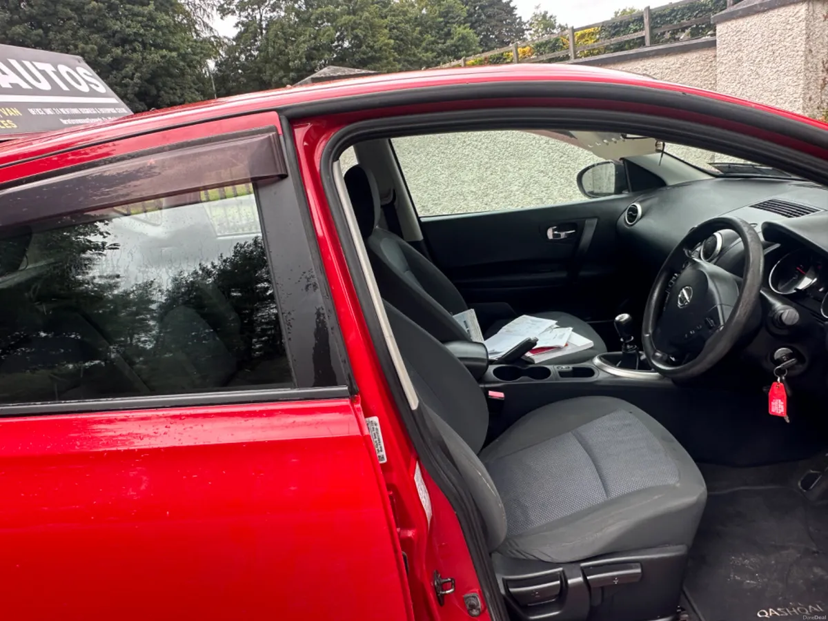 Nissan Qashqai 2011L LOW MILAGE - Image 6