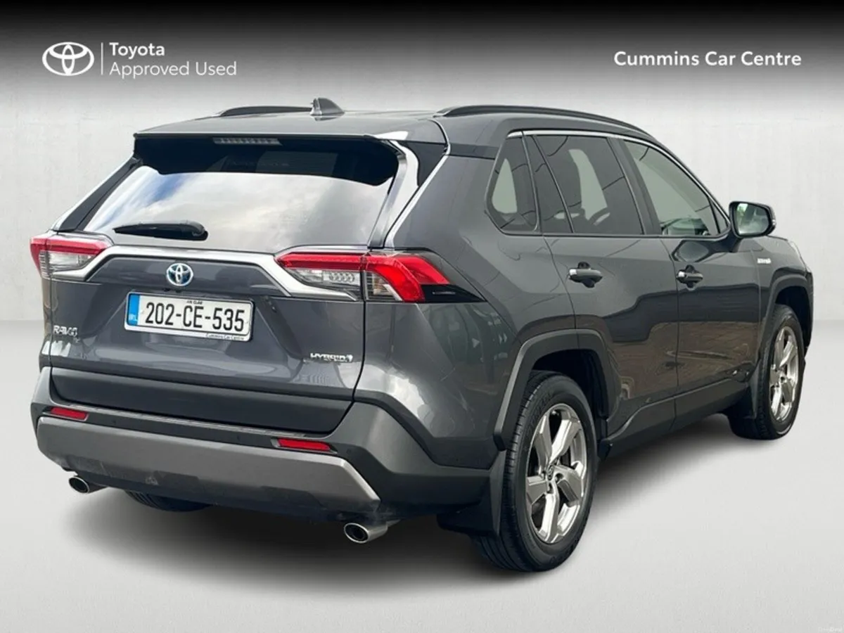 Toyota RAV4 RAV4 HYBRID SOL 2WD - Image 2
