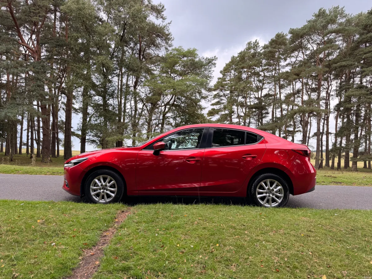 Mazda 3 Diesel Saloon Lovely Car - Image 4