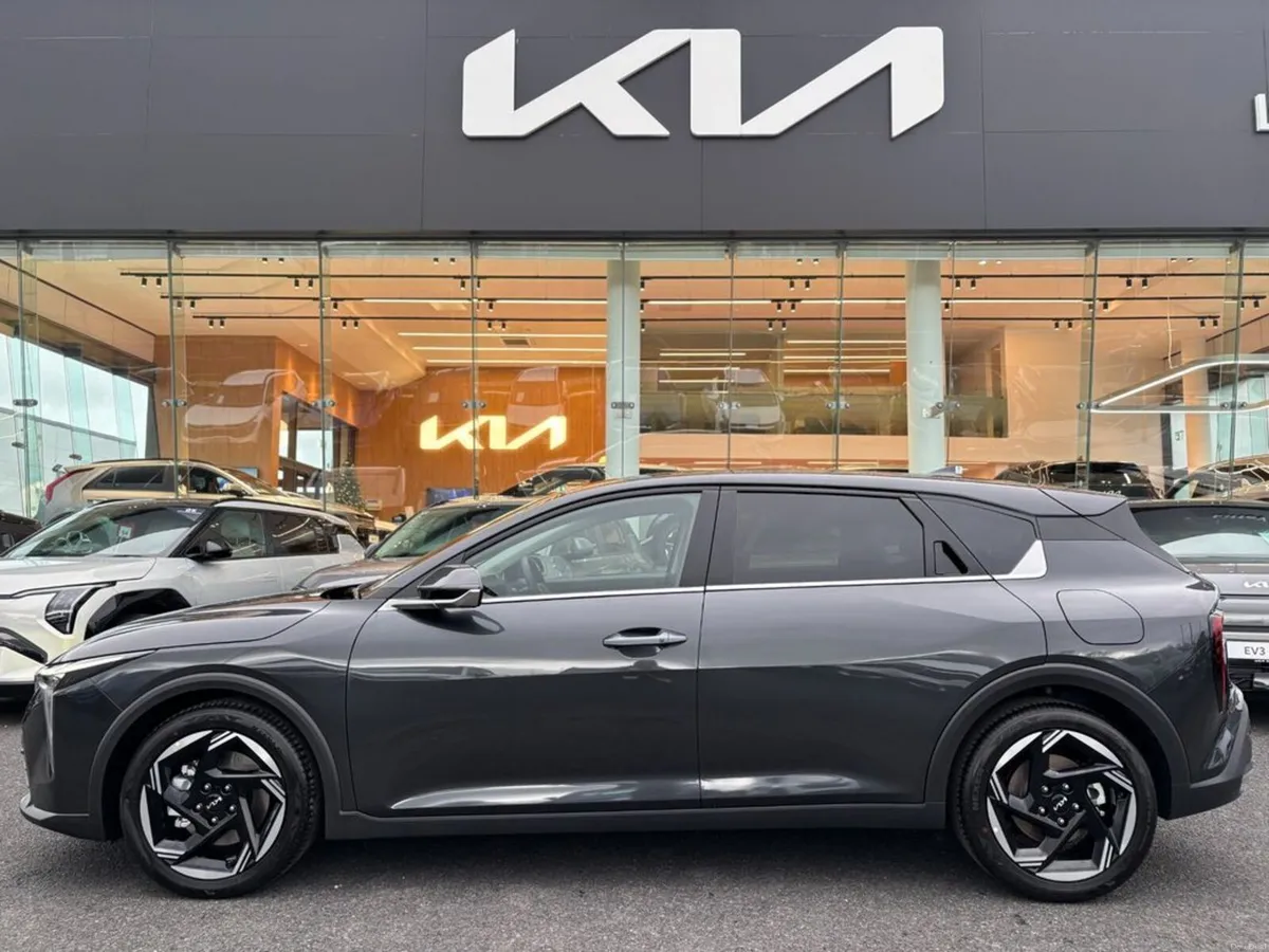 Kia K4 1.0 K3 Mild Hybrid ( 3.9% Finance Available - Image 5