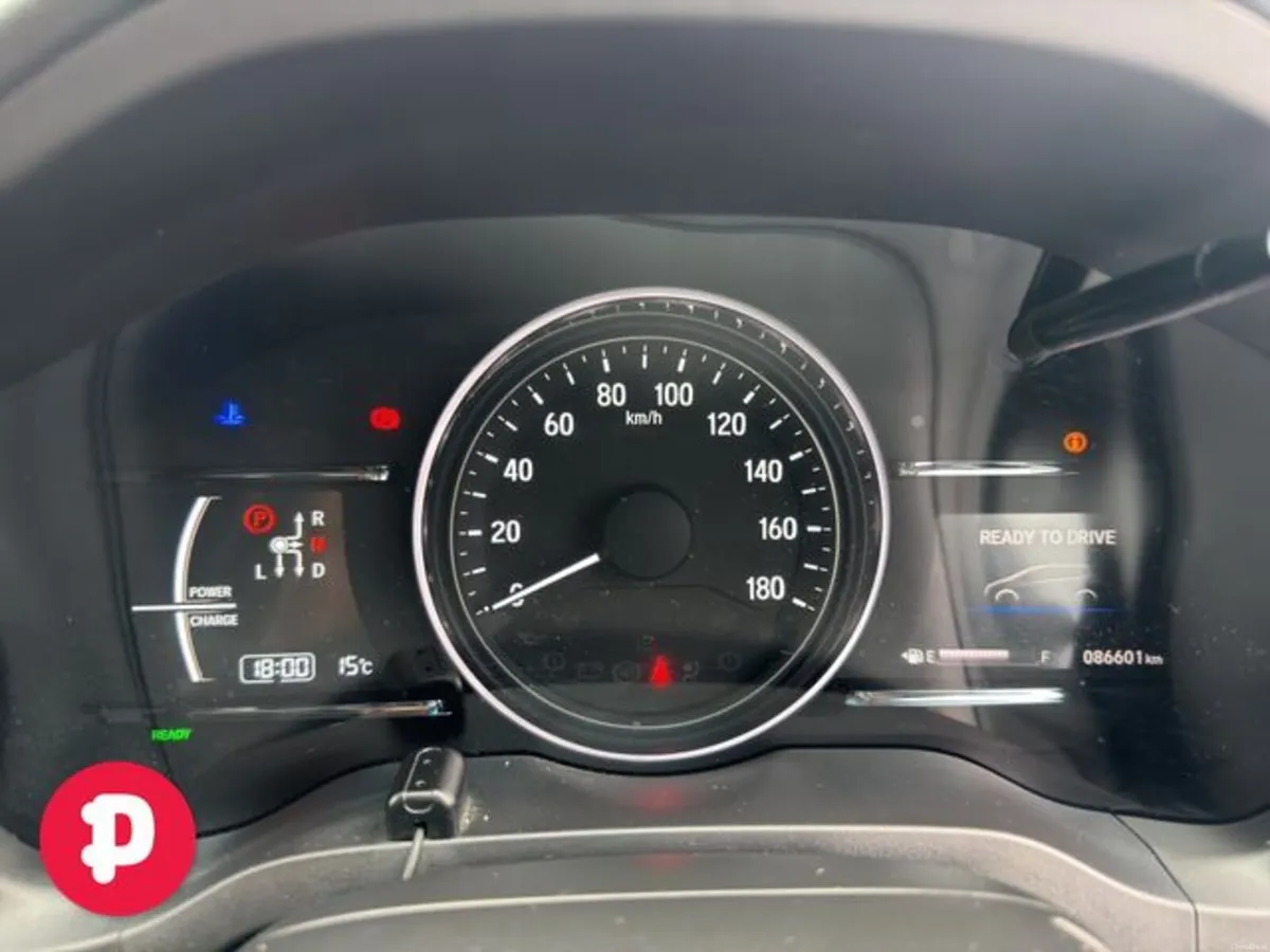 Honda Vezel Hybrid X Auto - Straight Sale Discount - Image 4