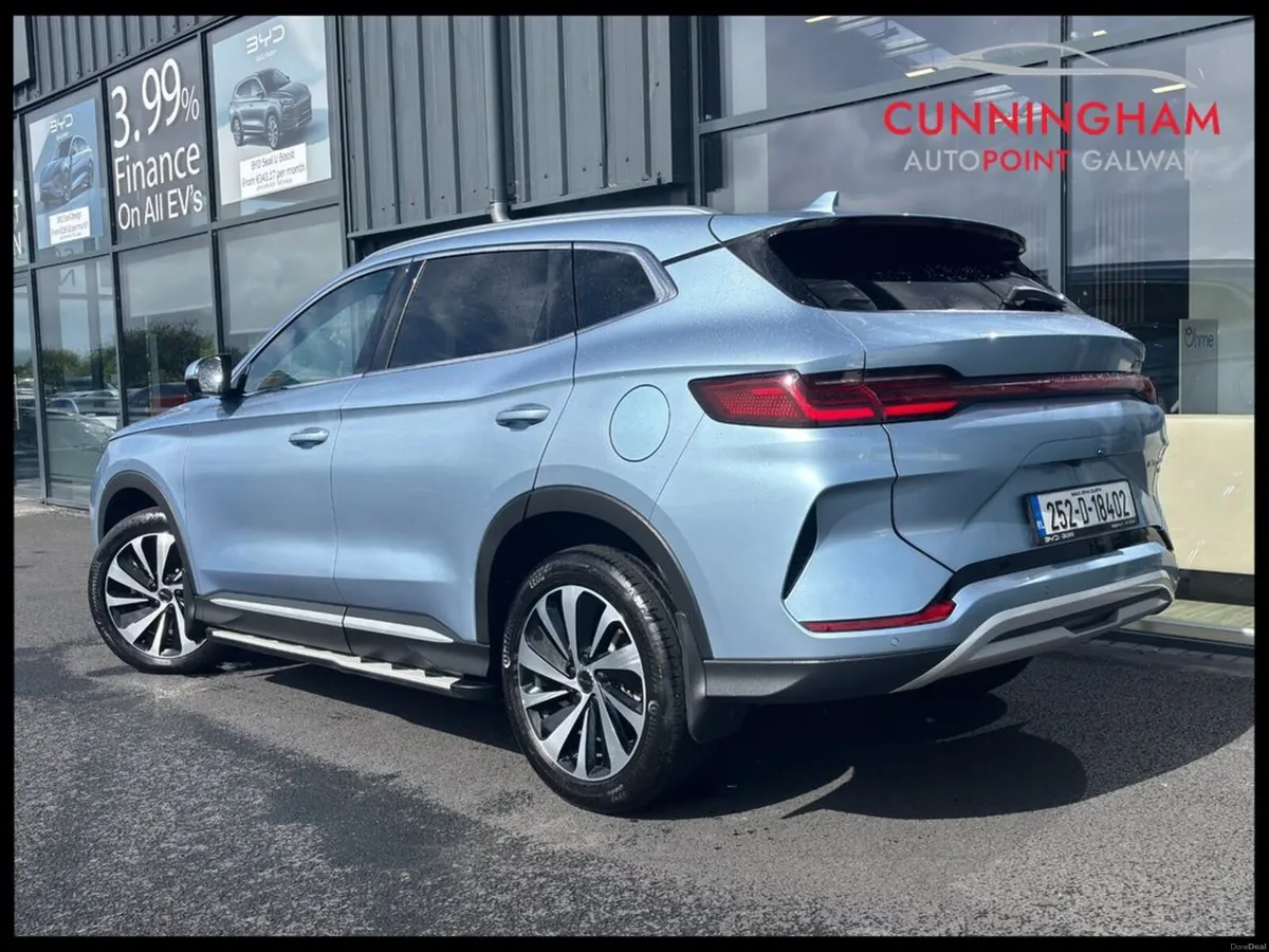 BYD SEAL U DM-i Comfort 26.6kWh **125km EV Range** - Image 2