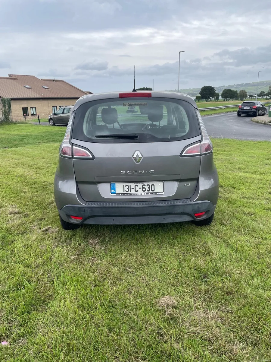Renault Scenic 2013 - Image 2