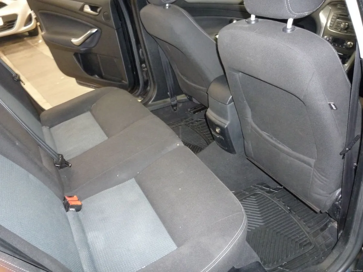 Ford Mondeo 2011 - Image 6