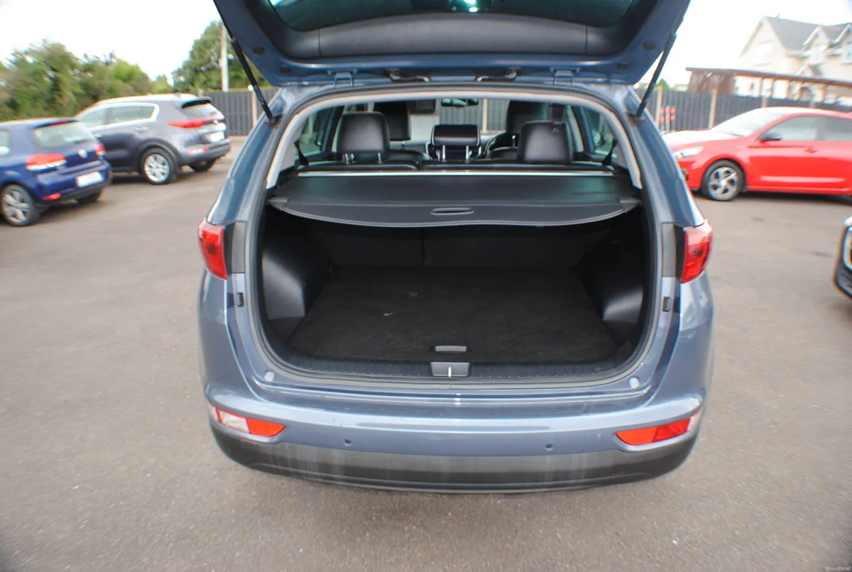Kia Sportage 2017 1.7L 5DR SUV - Image 5