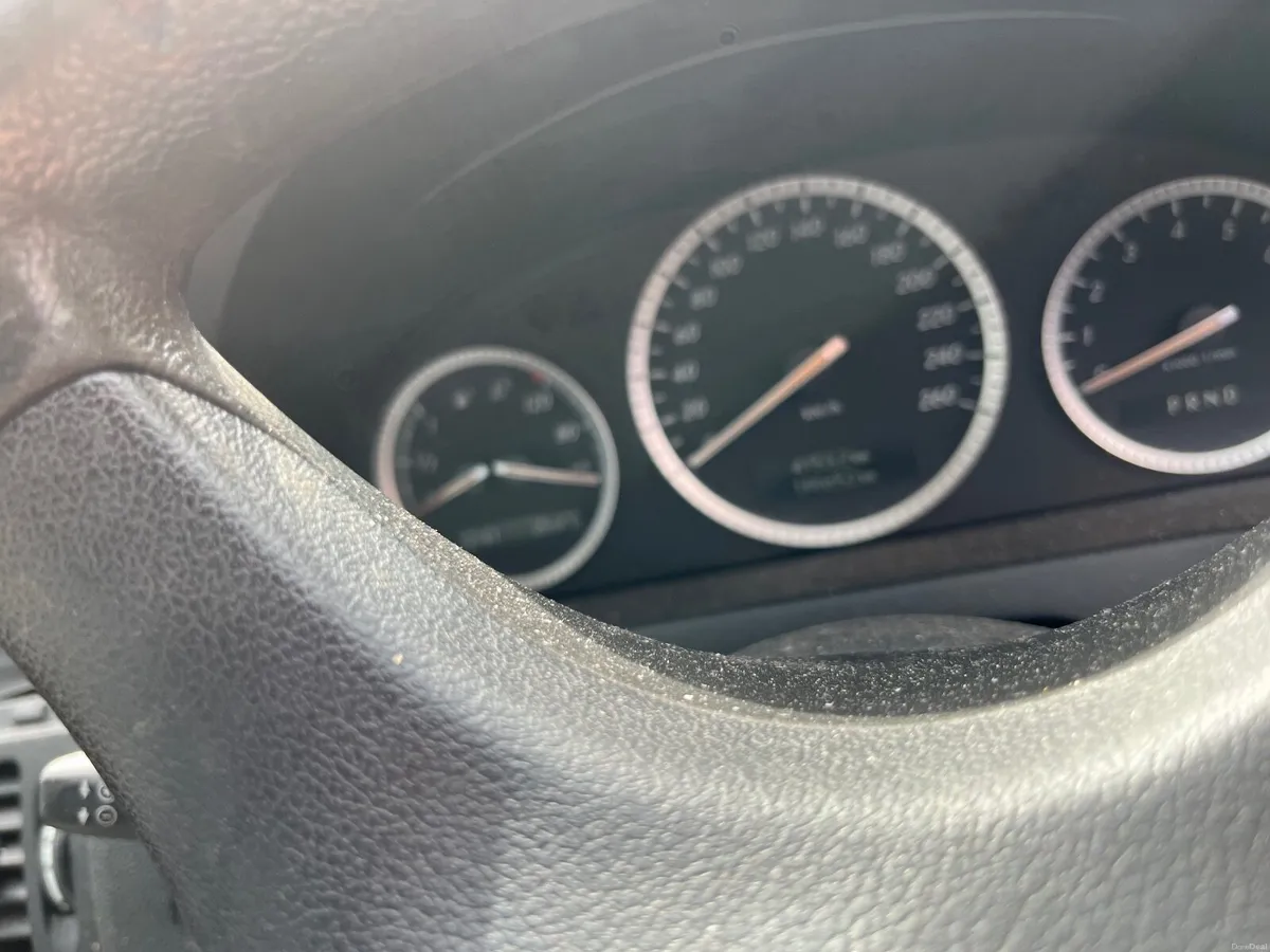 Mercedes-Benz C-Class 2008 - Image 1