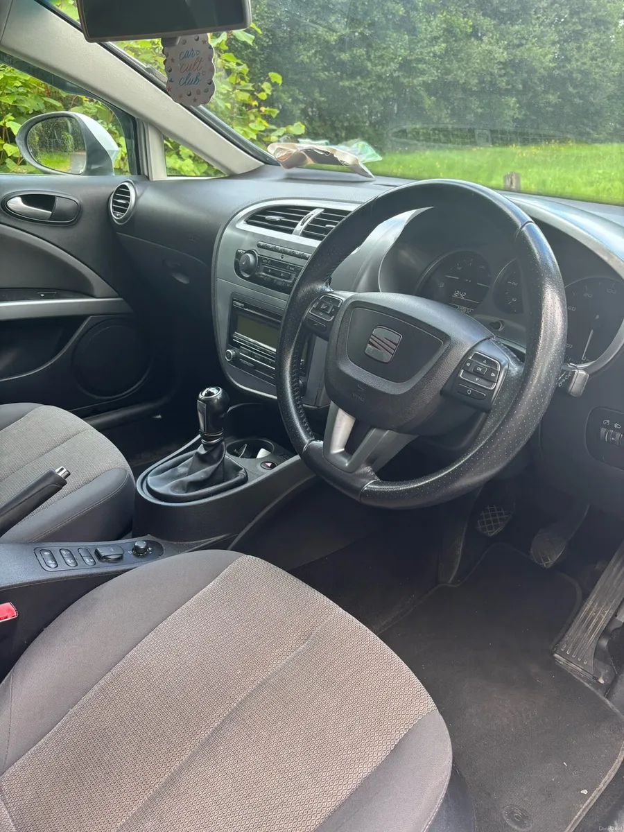 2011 Seat Leon 1.6 Diesel TDI - Image 4
