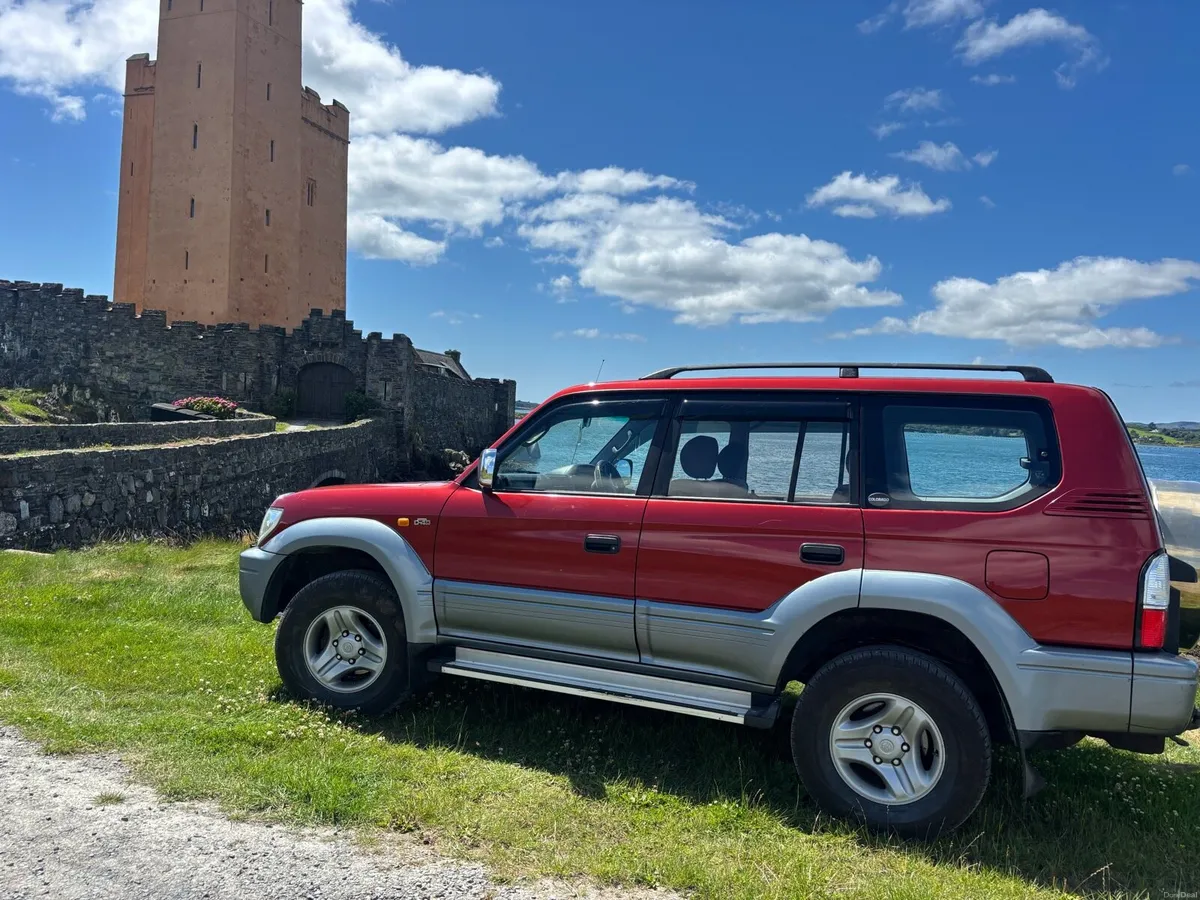 Toyota Land Cruiser - Image 3