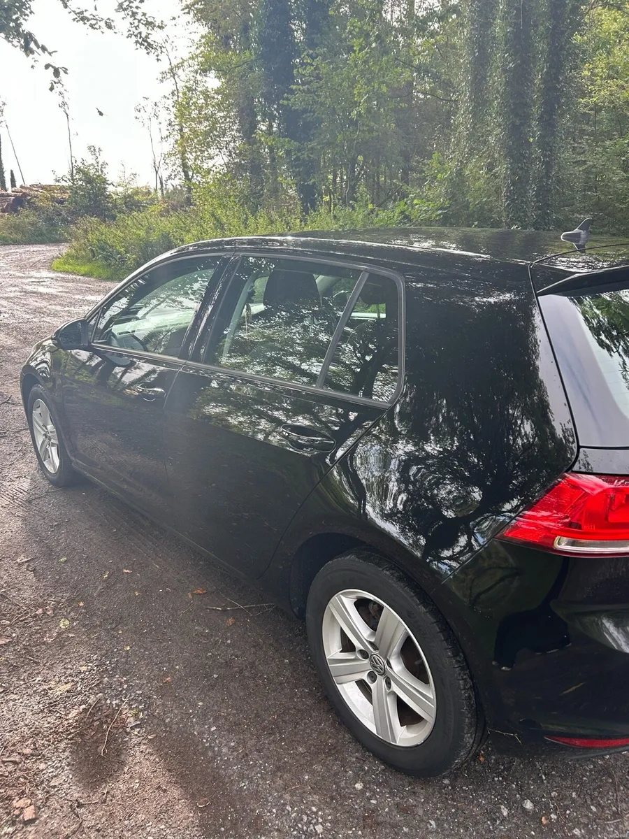 Volkswagen- Golf Match Edition  1.6 TDI - Image 3