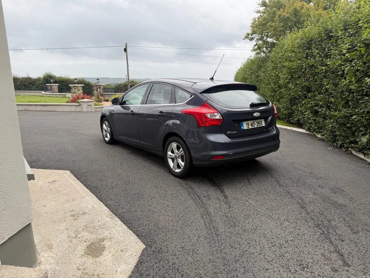 Ford Focus - Image 2