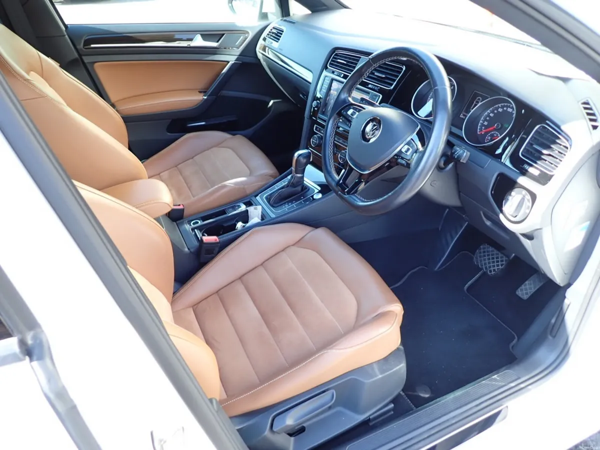 VOLKSWAGEN GOLF MILANO EDITION 1.4 TSI AUTO 2016 - Image 4