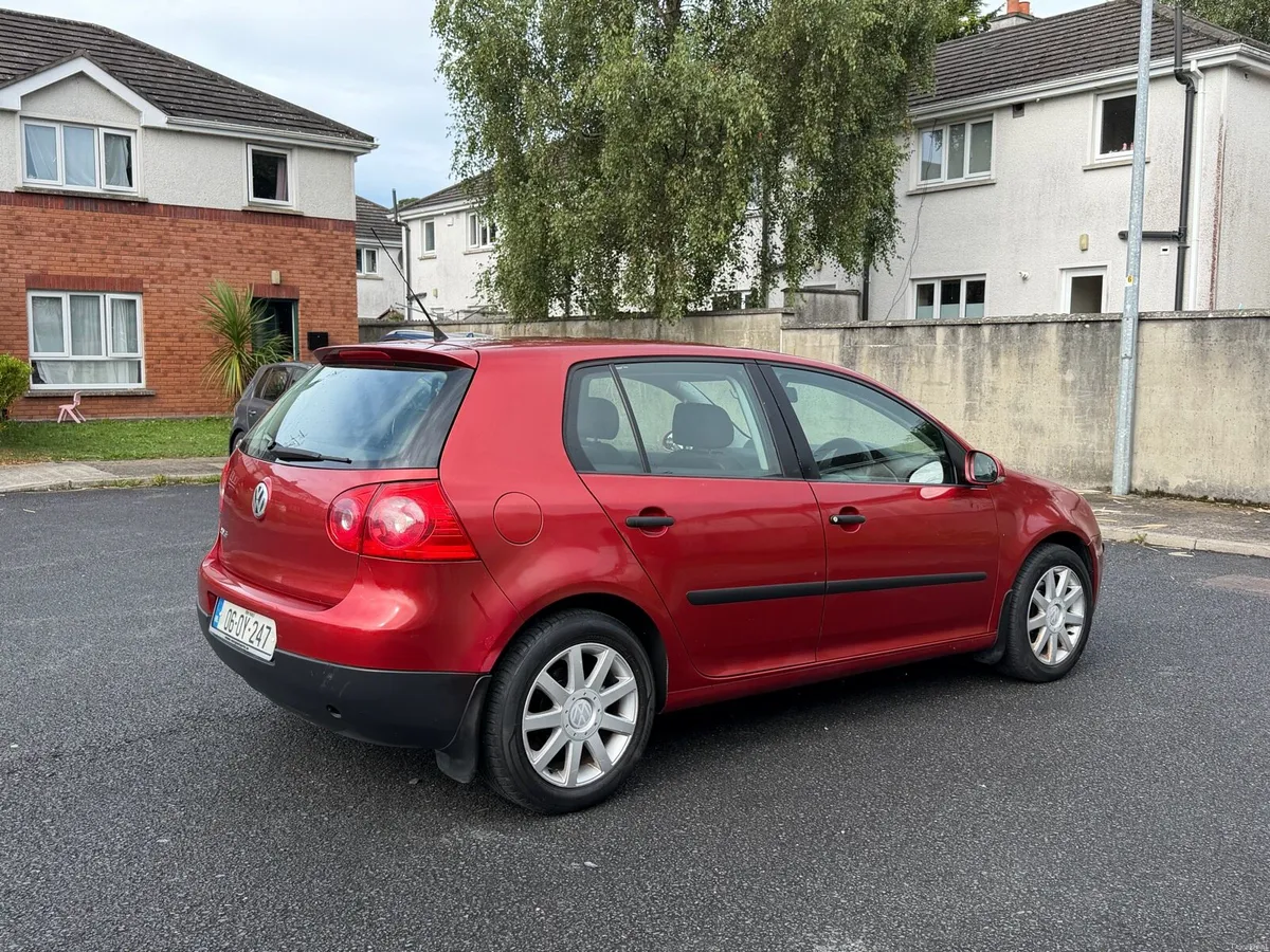 Volkswagen Golf NCT 2/27 TAX 8/26 low Kilometres - Image 3