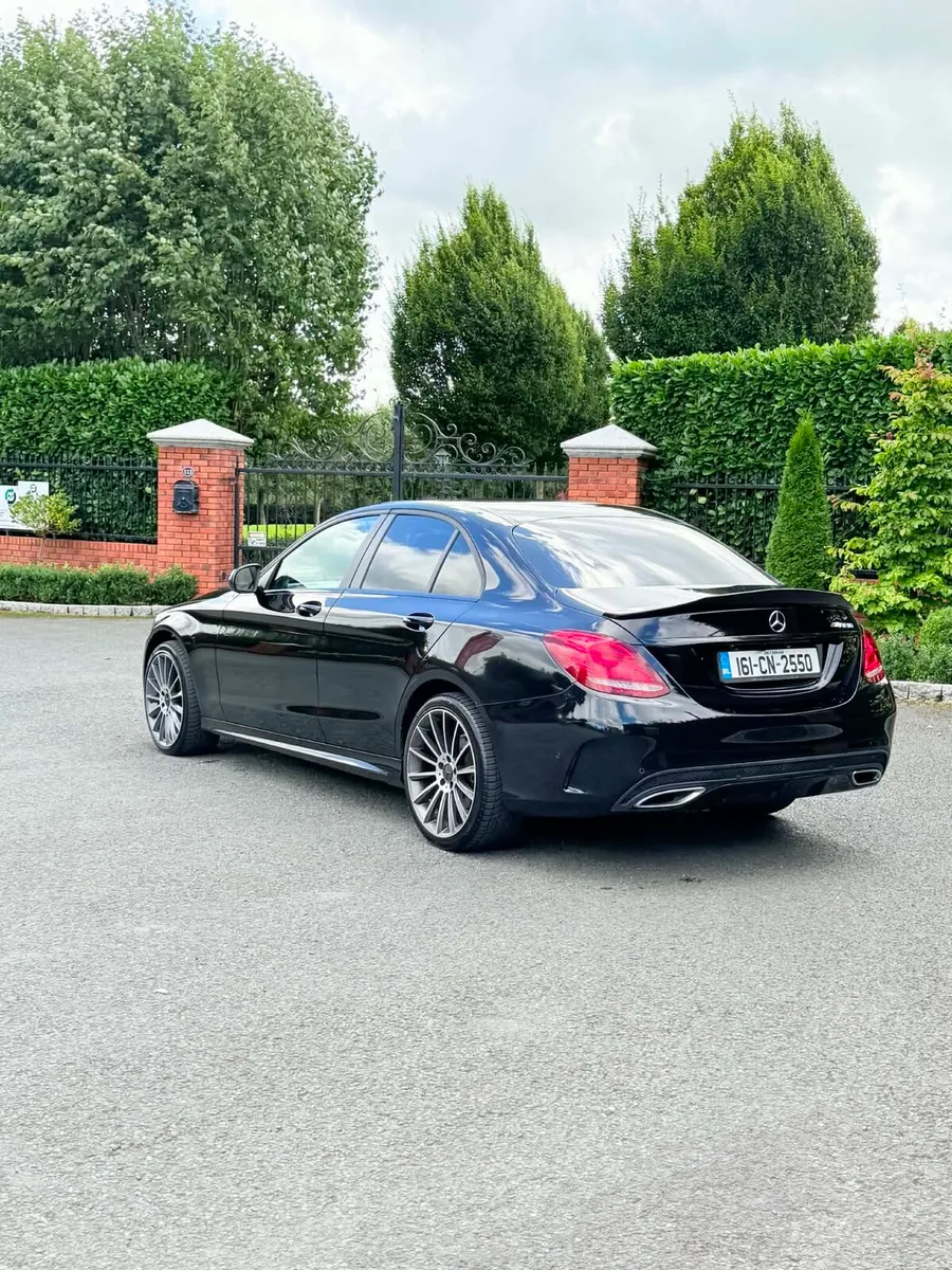 C220 auto amg - Image 4