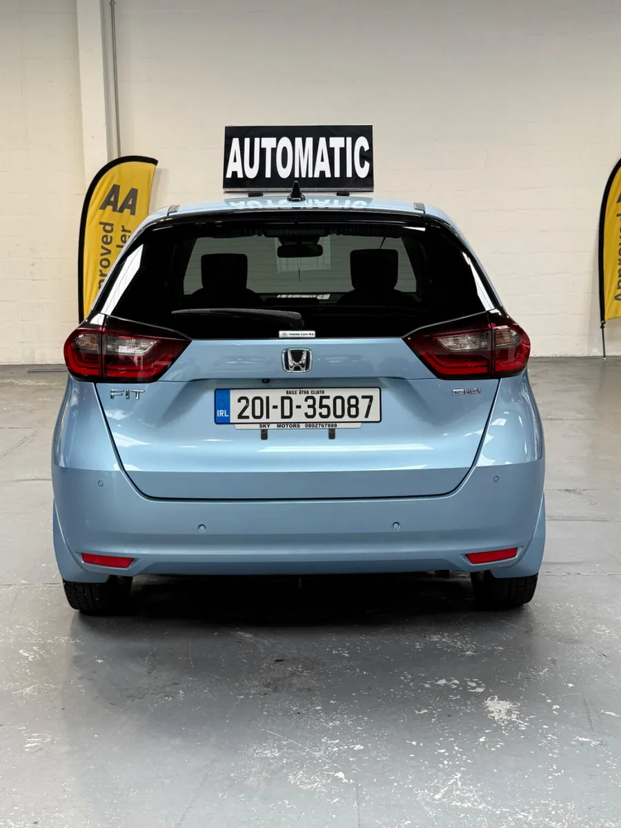 2020 Honda Fit 1.5 Hybrid Automatic 28K Miles - Image 6