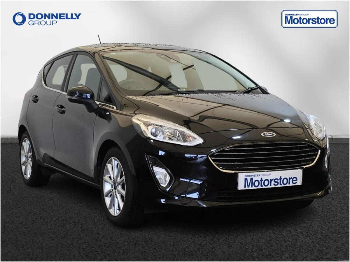 Ford Fiesta 1.0 EcoBoost 125 Titanium 5dr - Image 1