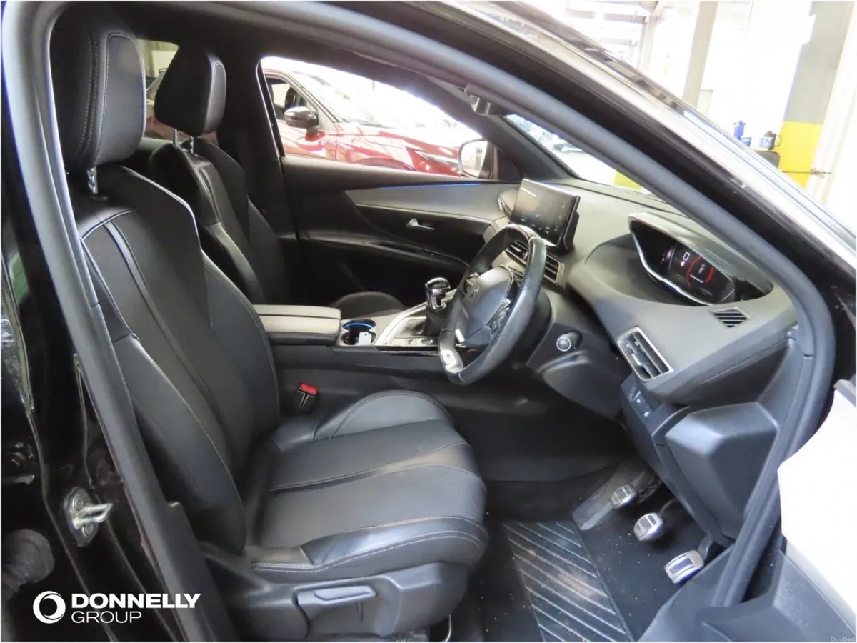 Peugeot 3008 1.2 PureTech GT 5dr - Image 3