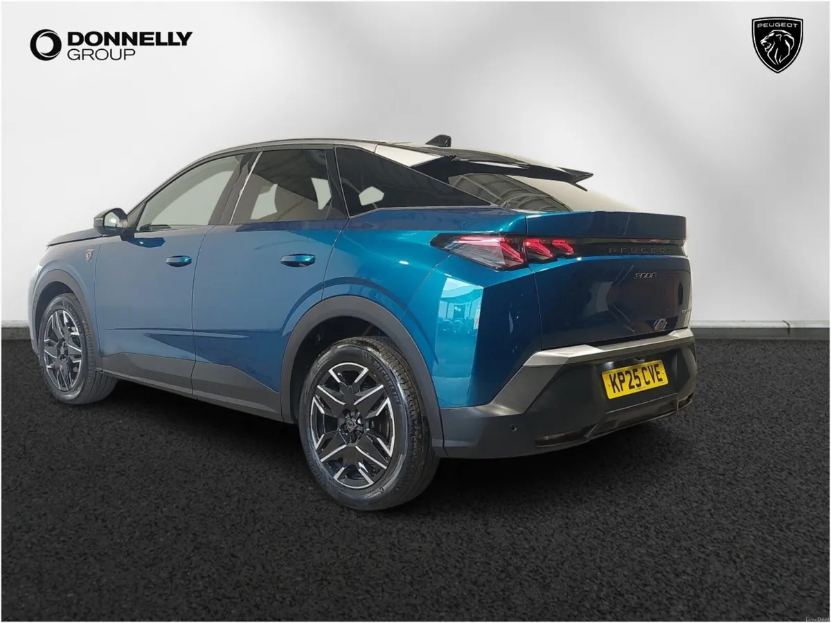 Peugeot 3008 1.2 Hybrid 136 GT 5dr e-DSC6 - Image 2