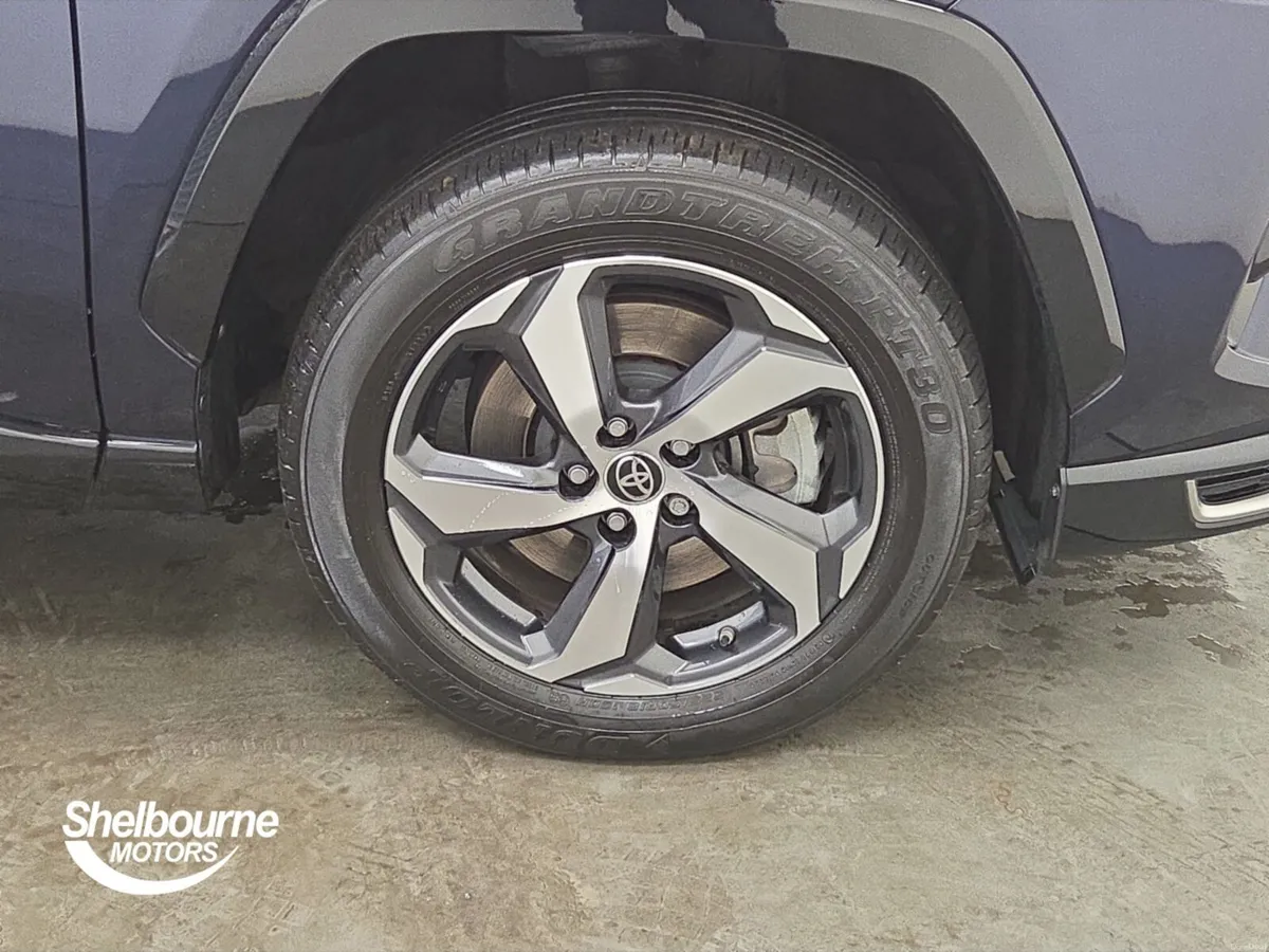 Toyota RAV4 2.5 PHEV Design 5dr CVT - Image 6